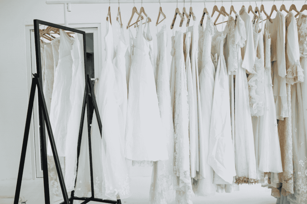 5 Morning Routines That Pair Perfectly with a Dressing&nbsp;Gown