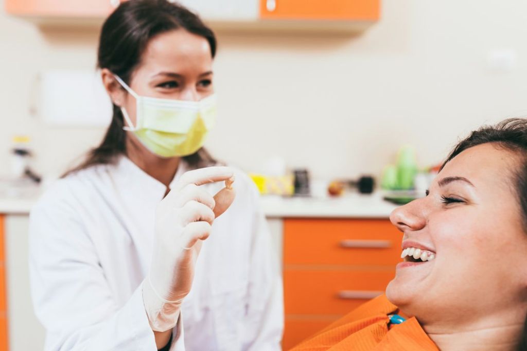 How Tooth Extractions Fit Into a Full-Mouth Restoration&nbsp;Plan
